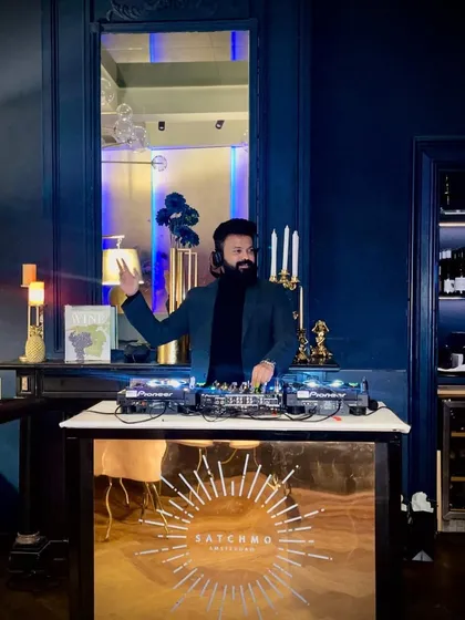 A stylish setup for a gig at Satchmo, Amsterdam. I believe the DJ's setup and look should complement the elegance of the event.