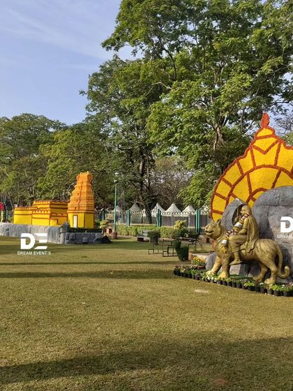 Dream Events - Large-Scale Floral Installations Public Art & Flower Show Installations photo 7