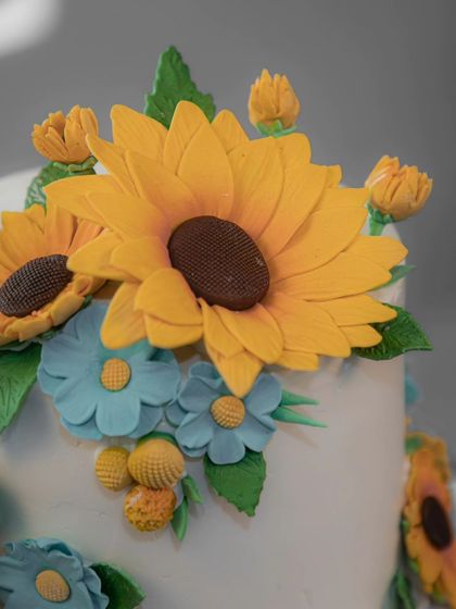 Neeth Medappa - Custom Celebration Cakes Celebrating in Style: Milestone & Occasion Cakes photo 33