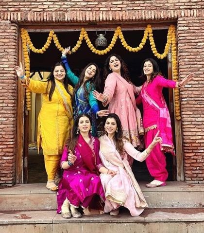 A beautiful group of friends celebrating a wedding. I've been lucky to choreograph for so many amazing friendship groups.