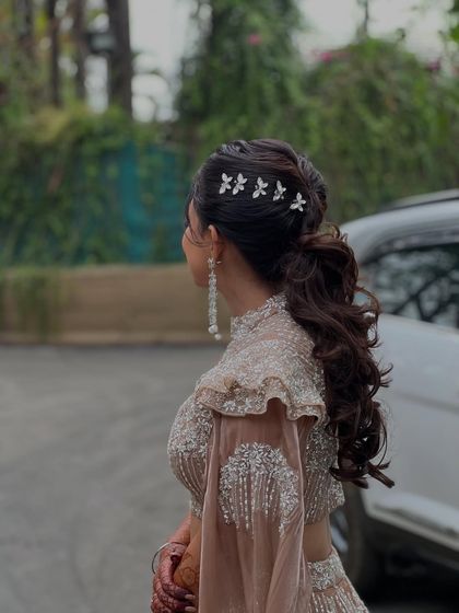 Glamorous Sangeet, Engagement & Reception Looks photo 4