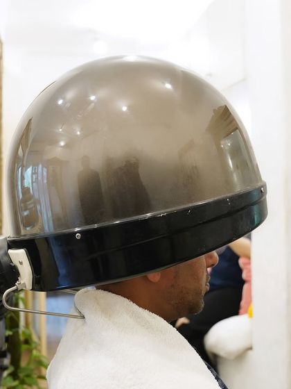 A gentle steam treatment is part of my hair spa ritual. The warm steam helps the nourishing products penetrate deeply into the hair shaft, maximizing their restorative benefits.