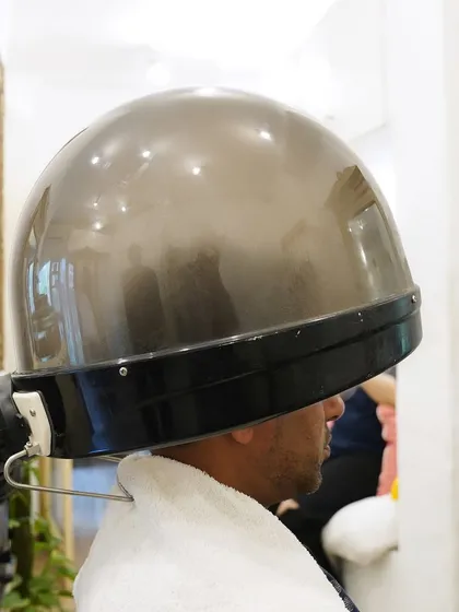 A gentle steam treatment is part of my hair spa ritual. The warm steam helps the nourishing products penetrate deeply into the hair shaft, maximizing their restorative benefits.