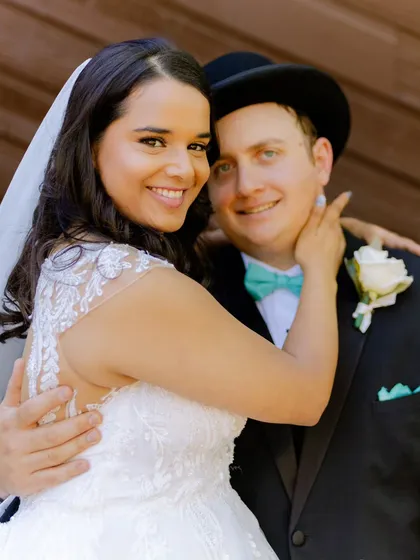 A classic couple portrait from an Austin wedding. This shows my ability to capture beautiful, timeless photos for any type of celebration, anywhere in the world.