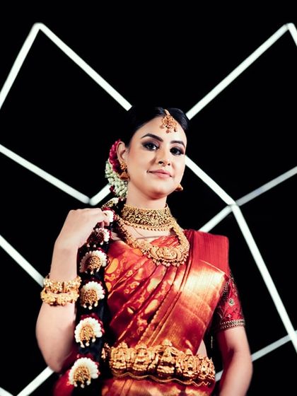 Clicks - Portrait & Portfolio Photography The Art of Light: Creative Portraits photo 9