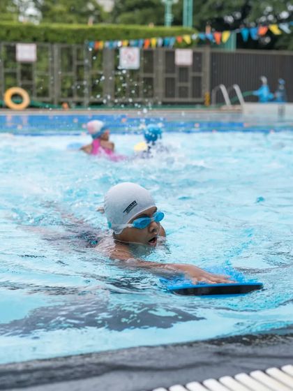 PM Swimming Centre - Specialized Aquatic Programs Summer Camps & Kids' Lessons photo 17