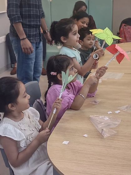 The Whiz Lab - In-School STEM Programs STEAM: Where Science Meets Art photo 9