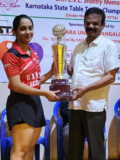 We are delighted to announce that our player, Deshna, was recognized with the Best Player award for the season. Here she is receiving the prestigious trophy at the Shri C.V.L. Shastry Memorial Championship.