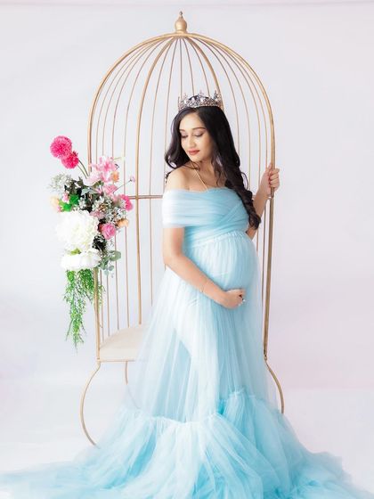 Solo Radiance: Portraits of the Mother-to-Be photo 236