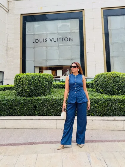 The right posture and confidence complete any power outfit. This denim set, shot in a luxury setting, reflects the energy I help my clients build through their personal style. It is about feeling as good as you look.