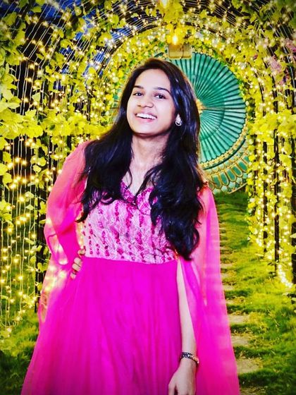 Nivi's Rental Studio - Special Occasion Attire Rental Party & Celebration Dresses photo 15