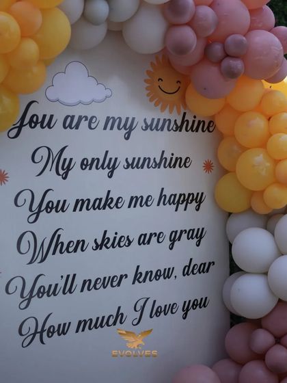 The "You are my sunshine" quote backdrop, a key feature of the theme that adds a sentimental and visually appealing element to the main stage.