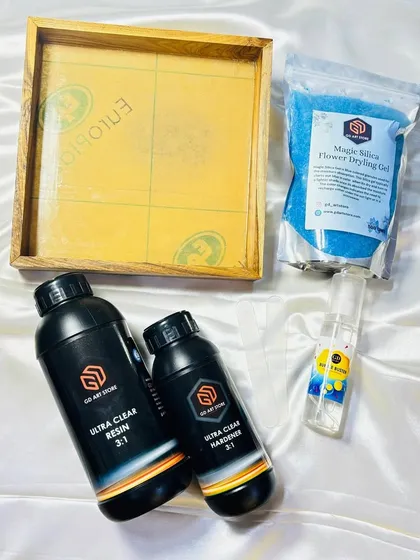 Get started on your first varmala preservation project with our all-in-one kit. It includes a square teakwood frame, resin, hardener, silica gel, and a bubble buster spray.