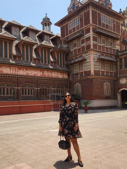 Exploring the Vadodara Museum in a comfortable and chic floral print dress. When I travel, I choose outfits that are easy to wear all day but still look great in photos.