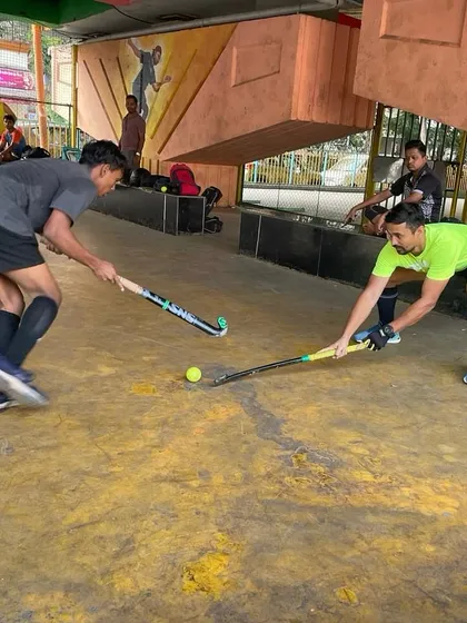 Here you can see the intensity of our rink hockey practice. We train under the Sanpada flyover, focusing on quick one-on-one battles, sharp passing, and maintaining a low stance to control the ball on the hard surface. This format is excellent for improving stick skills and reaction time.