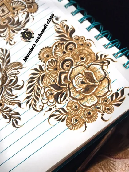 These bold patches are perfect for the back of the hand or as a central element in a larger design.