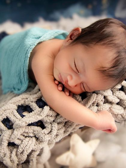 Meghana Merchant - Newborn Photography Mini Sessions photo 8