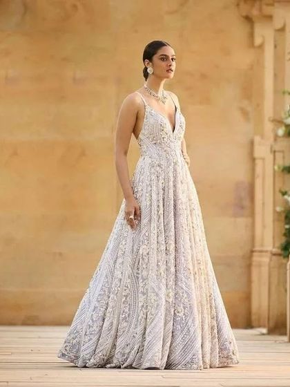 Raas Raseeli - Custom Design & Coordinated Outfits Elegant Anarkalis & Gowns photo 12