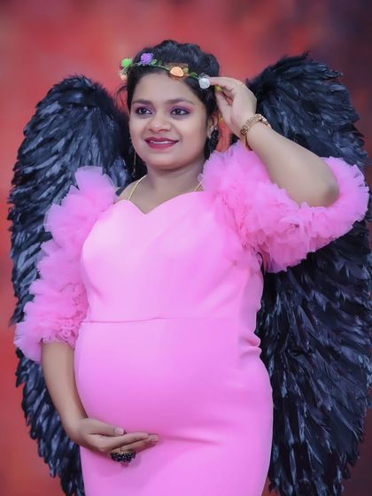 Costume Bank - Photoshoot & Videography Packages Maternity & Family Portraits photo 52