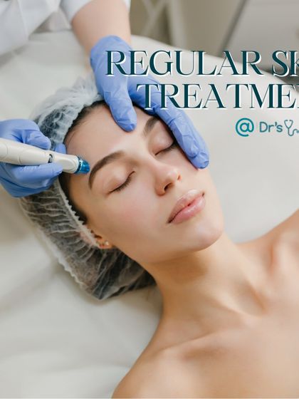 A client undergoing a professional skin treatment with a wand-based device, typical of our medi-facials like the HydraFacial. Regular treatments are key to responsive, healthy skin.