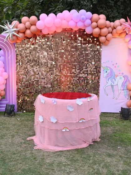 The unicorn-themed decor ready for the celebration to begin.