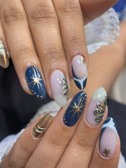 A close-up of the intricate gold patterns. This kind of detailed work is what I love doing most, creating something truly special for my clients.