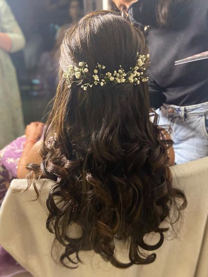 Elegant Hairstyling photo 41