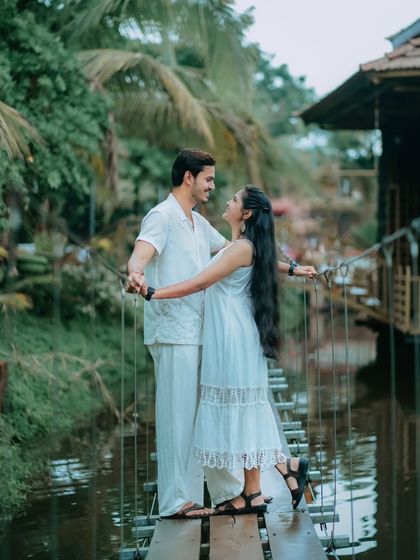 Special Moment Photography - Pre-Wedding Photography & Films Intimate Portraits photo 9