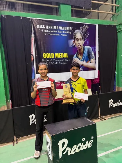 Our players Trissha Ludbe and Aakarshan Yadav receiving their bronze and silver medals at the 3rd State Maharashtra Ranking tournament in Nagpur.