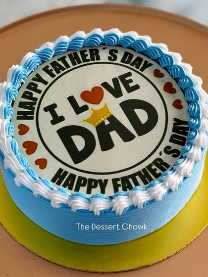 A classic photo cake for Father's Day, letting you put your favorite memory right on the cake.