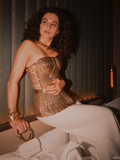 As Seen On Your Faves photo 34