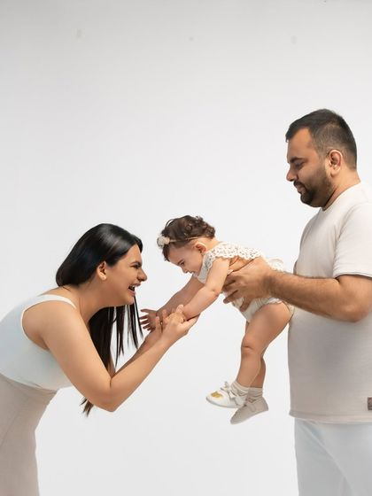 Your Family Legacy: Portraits with Parents & Grandparents photo 22