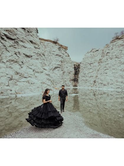 Heart Clickers - Pre-Wedding & Couple Photoshoots Scenic Nature Escapes photo 21