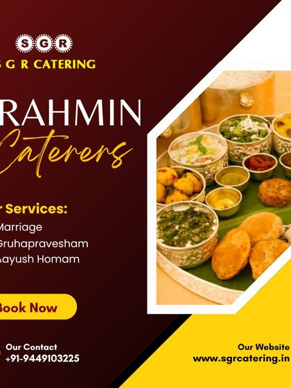 We offer Brahmin catering for marriage, gruhapravesham, and aayush homam. This image showcases a traditional meal setup, perfect for your sacred and celebratory events.