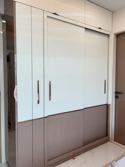 Smart Wardrobe & Storage Solutions photo 40