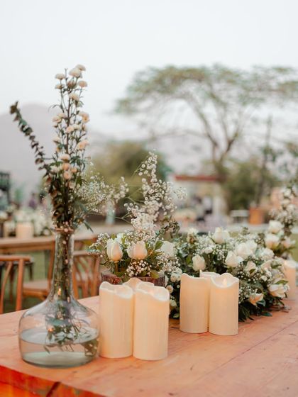 WhatKnot - Wedding Photography & Videography A Dream in White: Modern & Christian Weddings photo 18