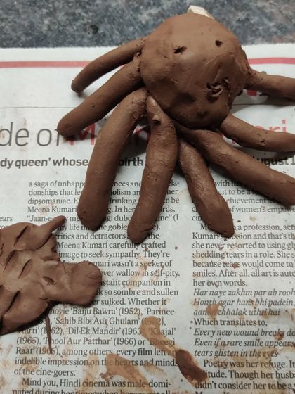 I learn so much from my students. This week in our "Muddy Puddles" session, I got lessons on axolotls, jellyfish, and whales while the kids created these amazing sea creatures.