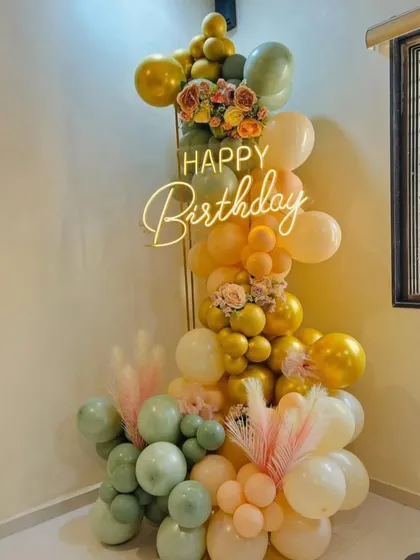 A slightly different angle of the elegant pastel balloon column, perfect for a corner decoration.
