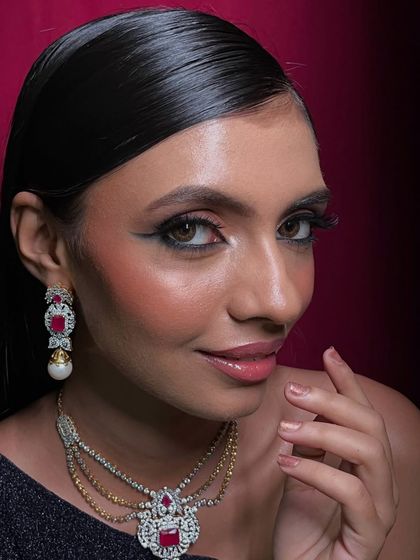 Glamour for Every Occasion photo 3