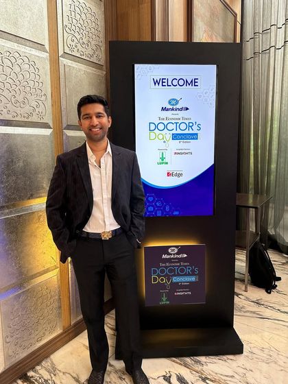 Attending the Economic Times Doctor's Day Conclave where I was honored as one of the Inspiring Trichologists of India. It was a privilege to share this moment with eminent dermatologists from across the country.