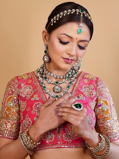 Traditional Phera Looks photo 20