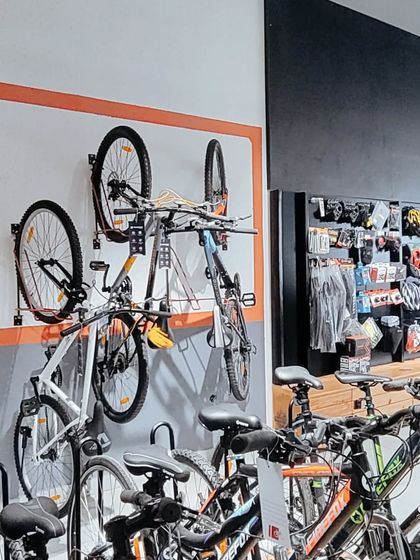 Commercial & Retail Design photo 4