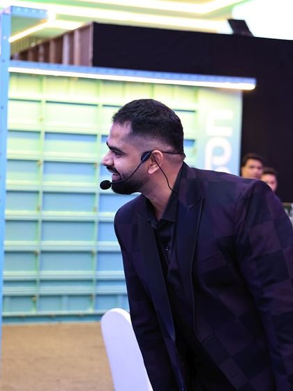 Nikhil Raj - Corporate Speaking & Training On The Road & Behind the Scenes photo 3