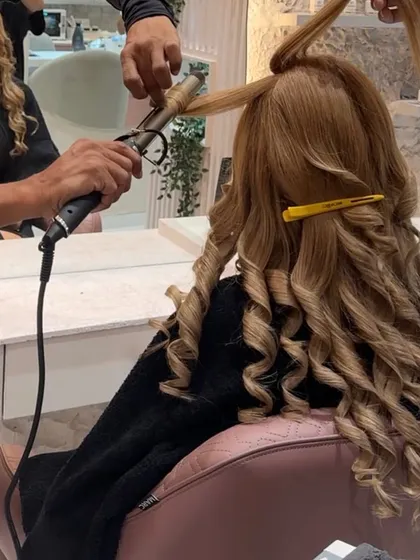 It’s all in the technique. Our stylists are experts at creating everything from soft, romantic waves to big, bouncy curls using professional heat styling tools for a look that lasts.