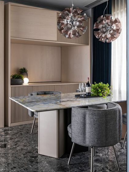 A Wedged Haus: An Interplay of Angles photo 10