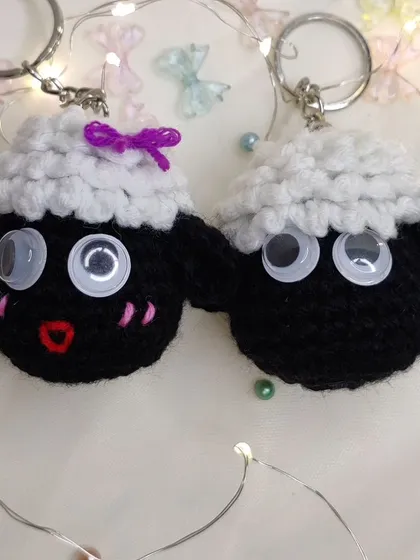Shaun the Sheep keychains. I make them as a couple, one with a little bow, perfect for you and your bestie.