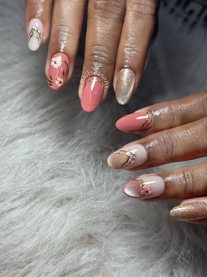 This set shows how you can combine multiple art styles, like florals and geometric lines, into one cohesive look.