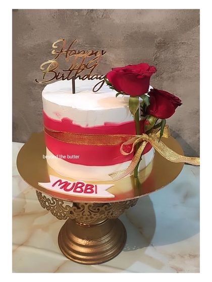 Elegant Floral & Butterfly Cakes photo 15