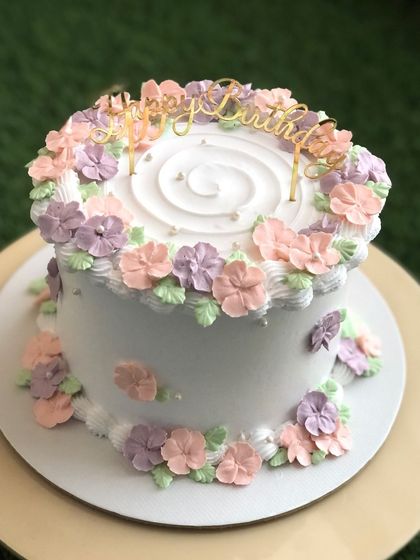 Ankita Das - Designer Cakes & Desserts Art in Buttercream: Floral & Dainty Designs photo 58