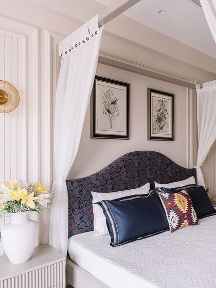 AMU Design Studio - Custom Furniture Design & Manufacturing Elegant Bedrooms photo 13